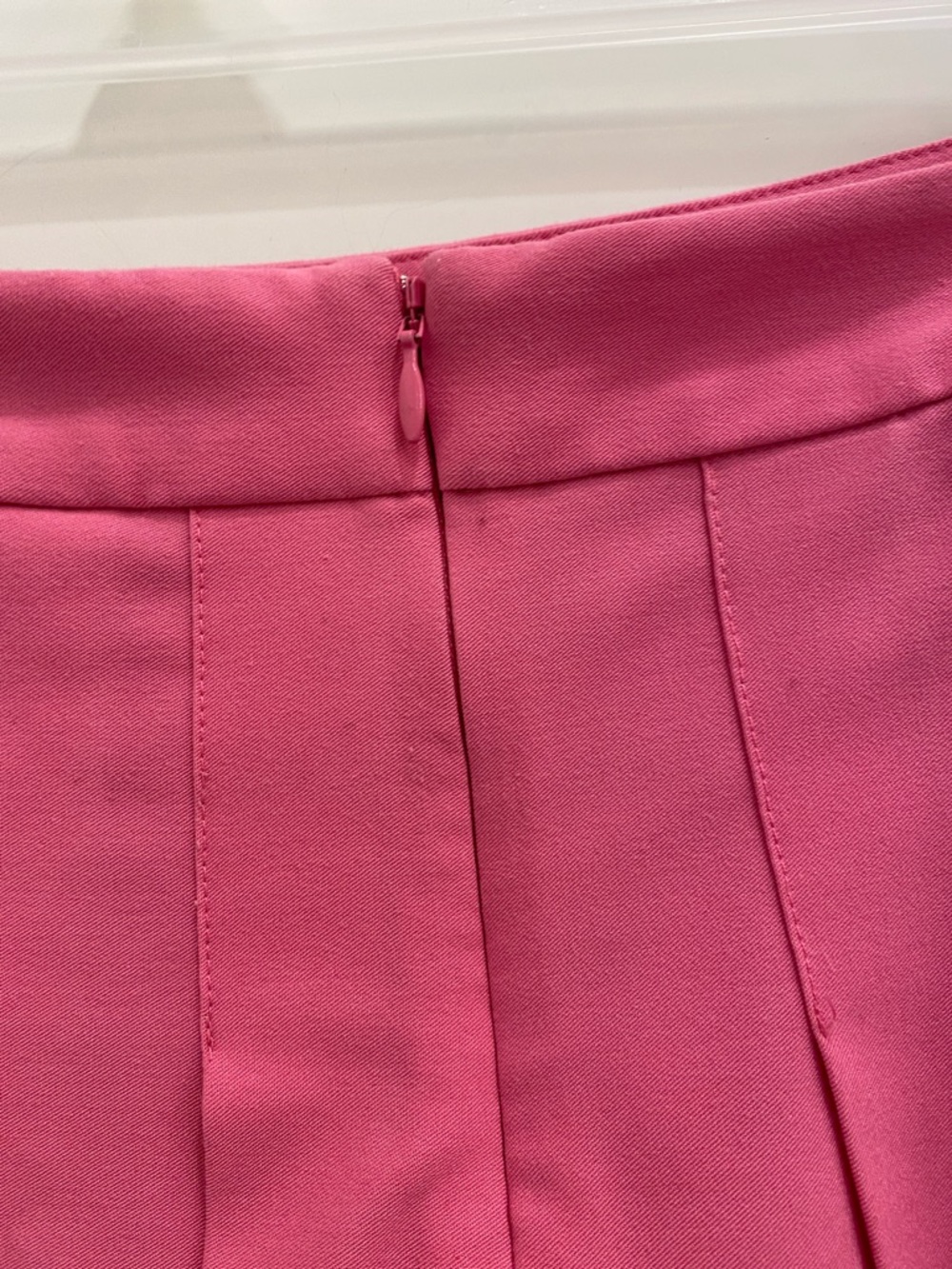 Outfit! Barbiecore Ruched Crop Top and Pink Pleated Tennis Skirt Size 0 Small - Picture 11 of 12